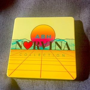Anastasia of Beverly Hills Norvina mini pro pigment palette vol. 2